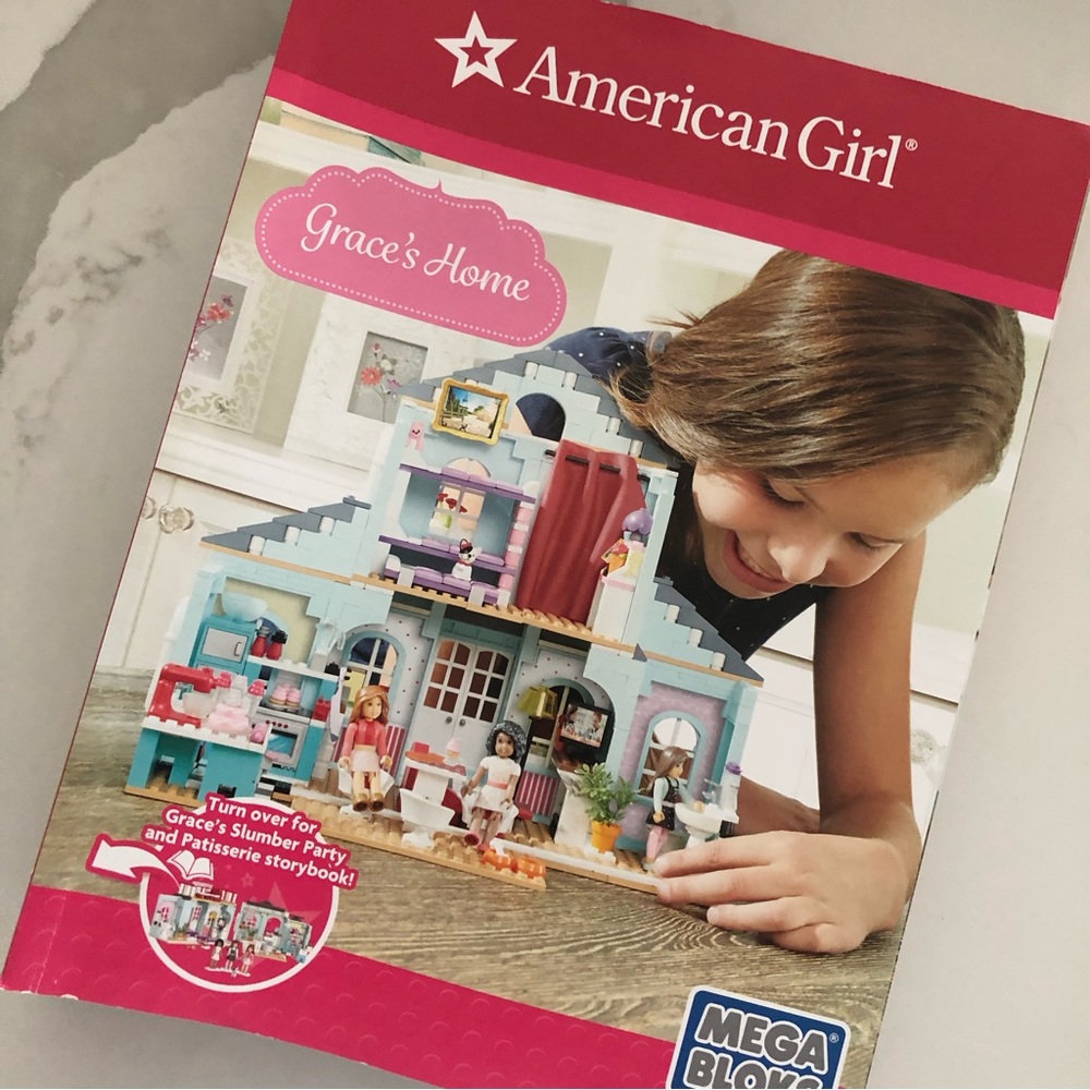 American Girl Doll Grace Buildable House + Dolls - Picture 3 of 3